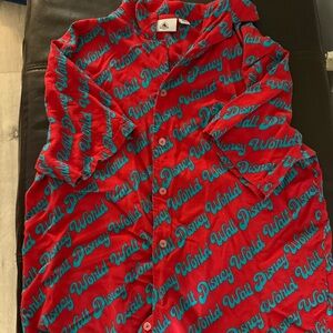 Disney Kids Red and Teal 'Walt Disney World' Pajama Top